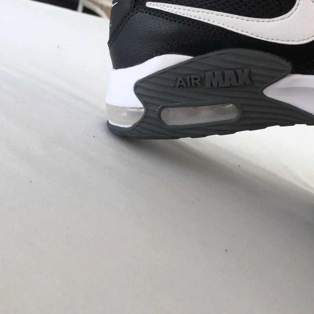Nike air max men’s sneakers Sz 7.5 like New condition. - Picture 14 of 17